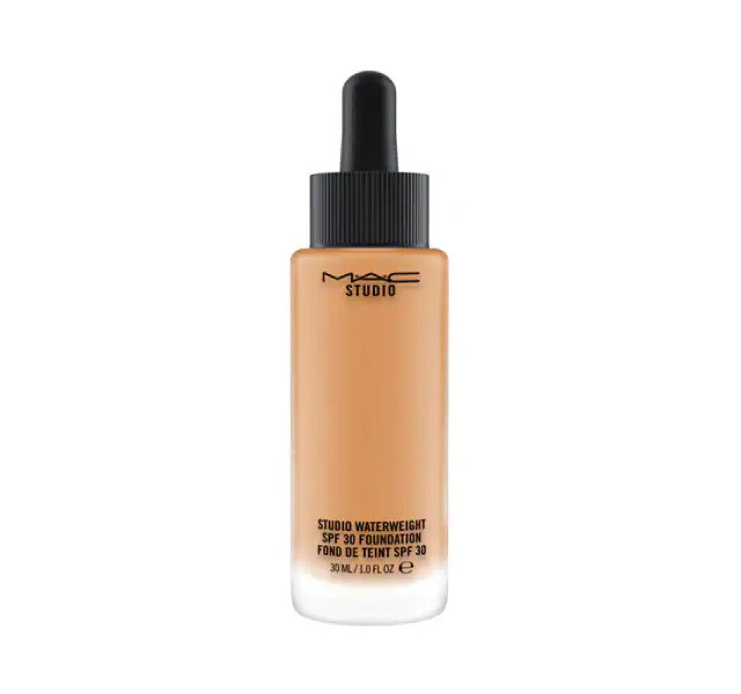 mac studio waterweight vitamin e long lasting liquid foundation nc45 spf 30 30 ml 1671602374.jpg 3c9fbedfd037bed1b5b2def29a8bde5a